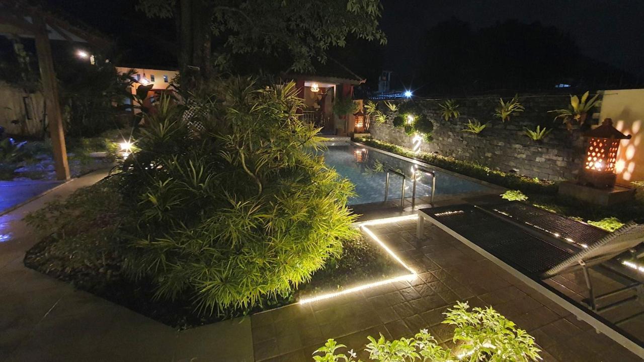 Rosseno Villa Yogyakarta Kültér fotó